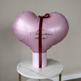 Бокс с сердцем и фотографиями